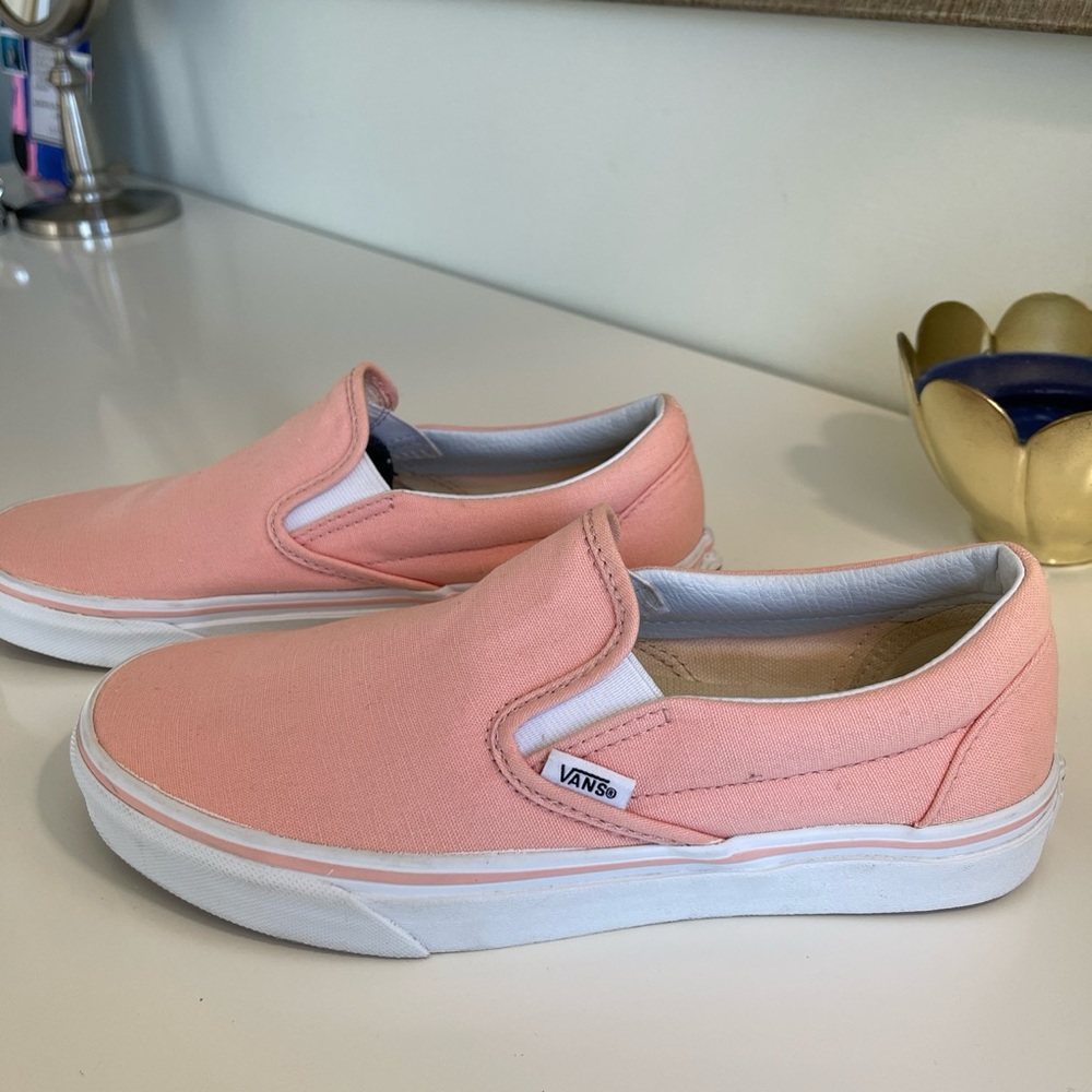 Vans classic Off the Wall canvas slip ons. - Picture 2 of 4
